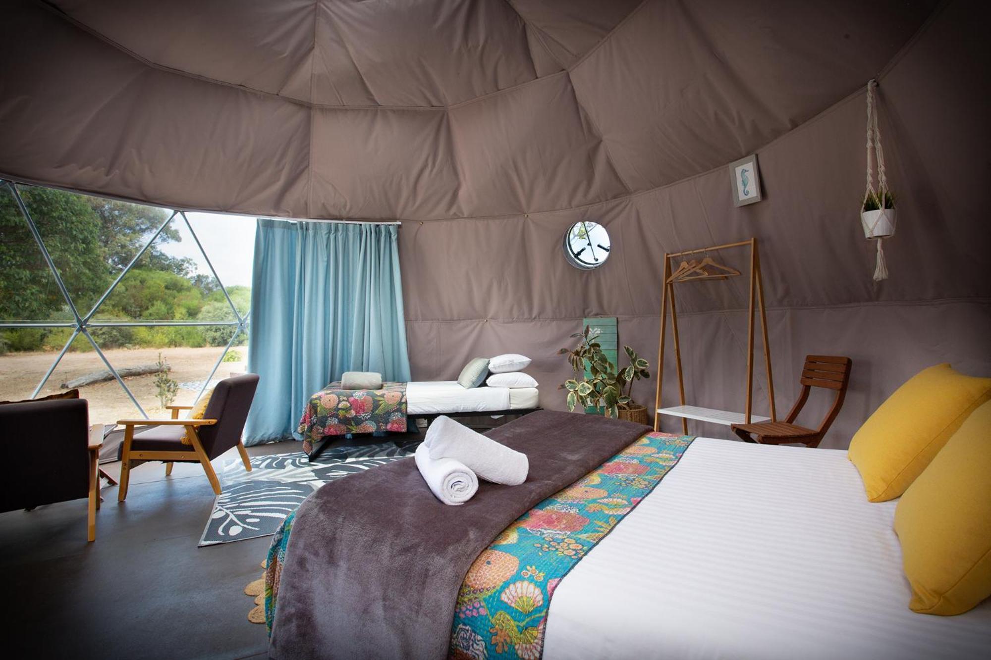Boogaloo Camp Hotel Augusta Luaran gambar